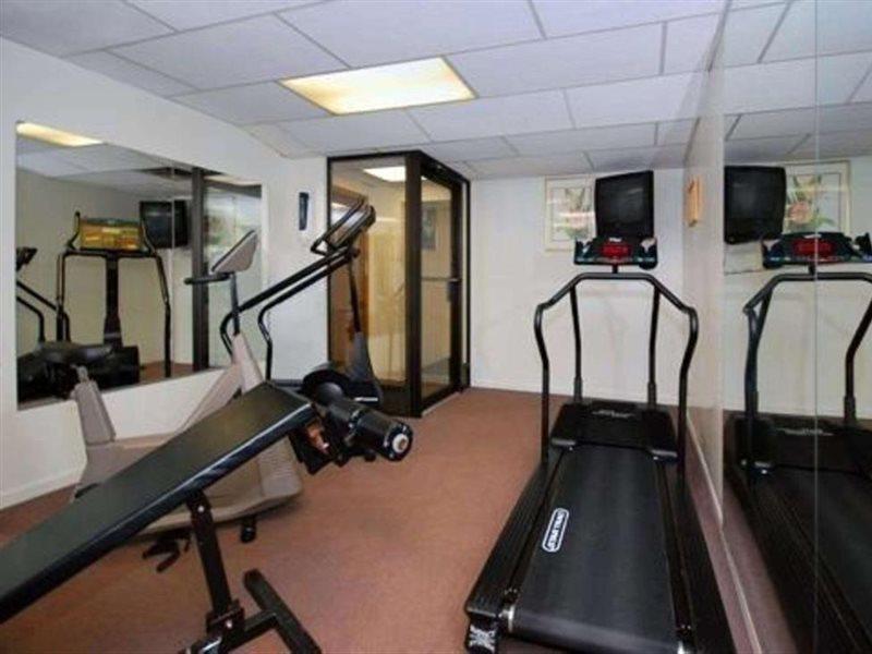 Quality Inn Pittsburgh Airport Oakdale Extérieur photo
