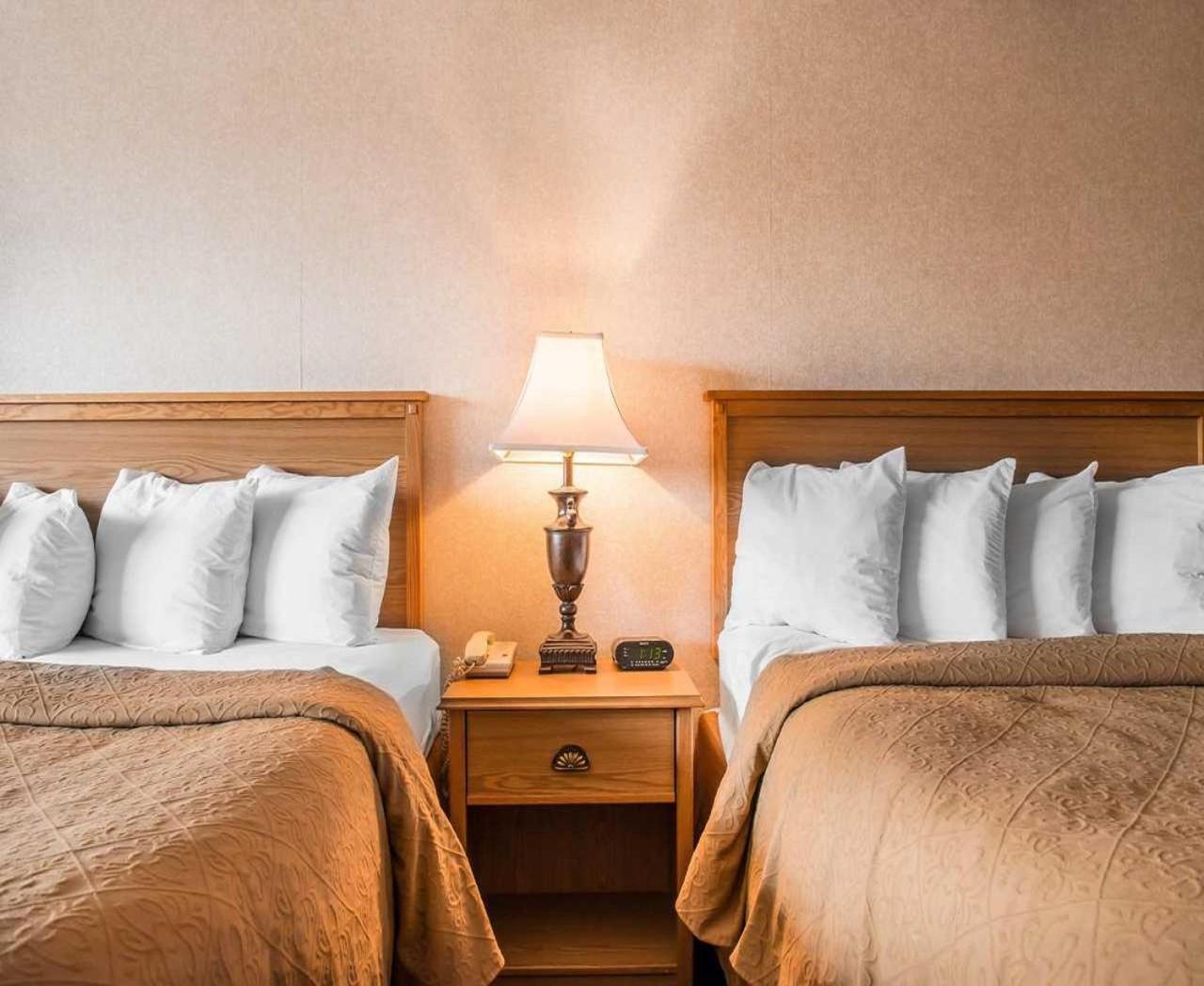 Quality Inn Pittsburgh Airport Oakdale Extérieur photo